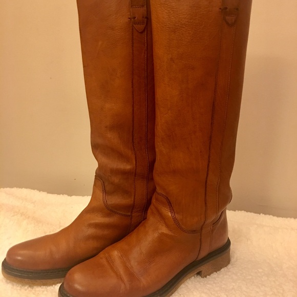 Letter Boots - Picture 4 of 6